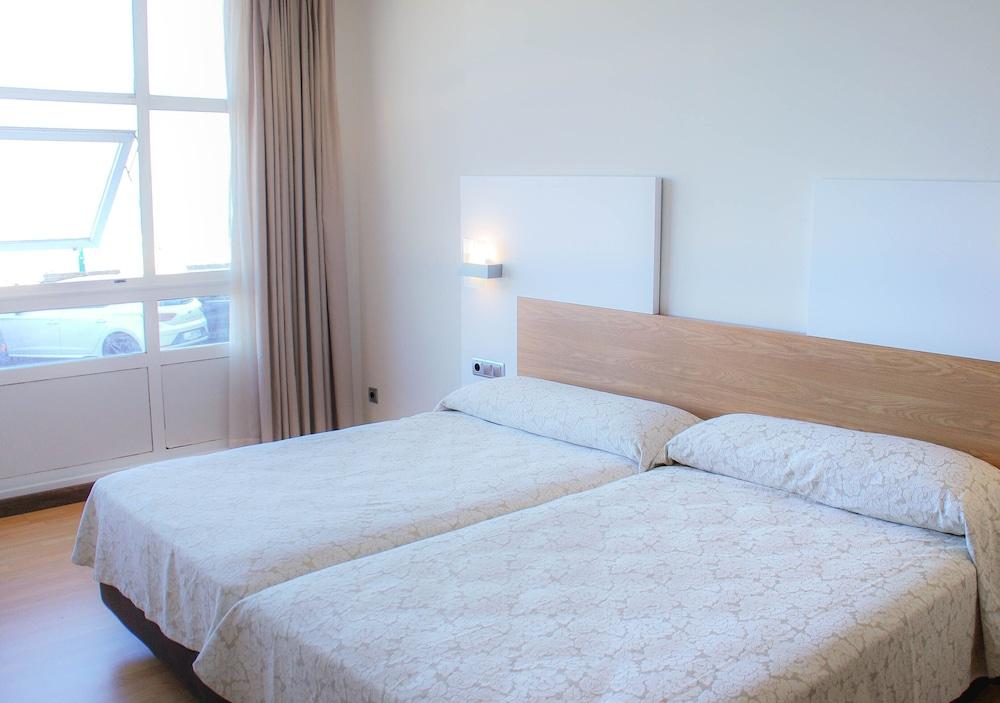 Hotel Faranda Express Rías Altas 3*